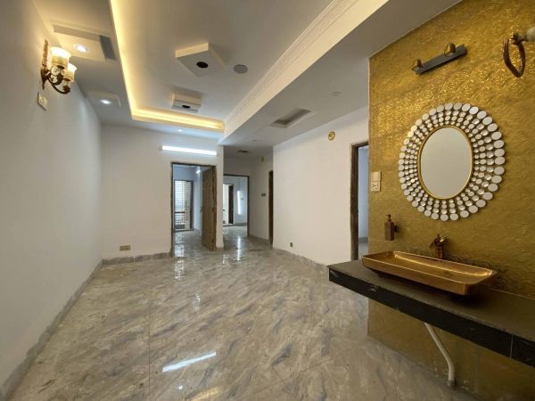 4 Bedrooms Residential Properties for Sale