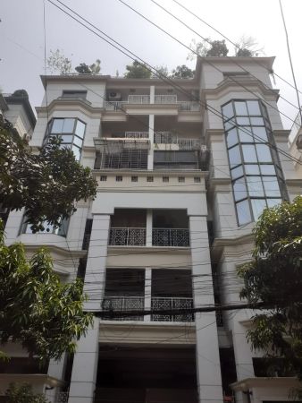 4 Bedrooms Residential Properties for Rent