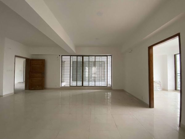 3 Bedrooms Residential Properties for Rent