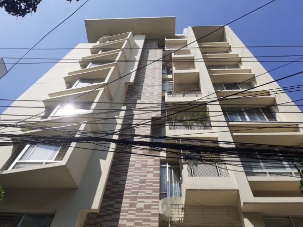 3 Bedrooms Residential Properties for Rent
