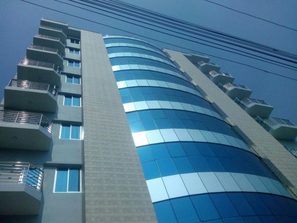 4 Bedrooms Residential Properties for Rent