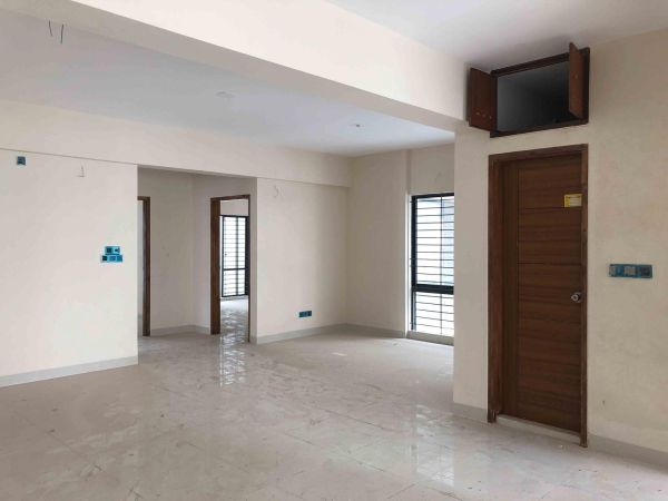 3 Bedrooms Residential Properties for Rent