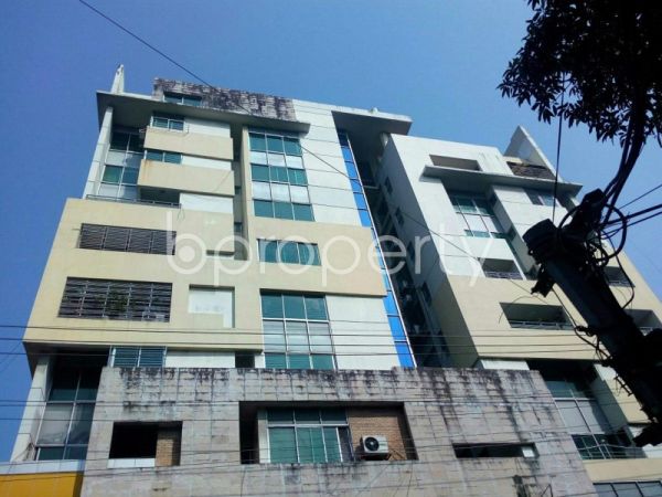 3 Bedrooms Residential Properties for Rent