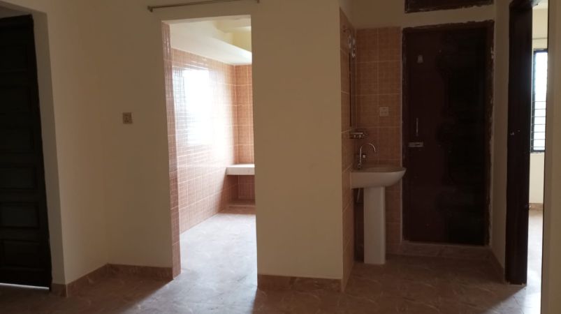 4 Bedrooms Residential Properties for Rent