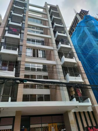 4 Bedrooms Residential Properties for Rent