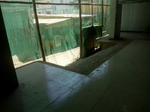  Bedrooms Commercial Properties for Sale