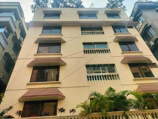 4 Bedrooms Residential Properties for Sale