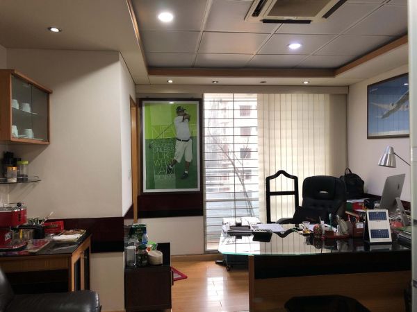  Bedrooms Commercial Properties for Sale