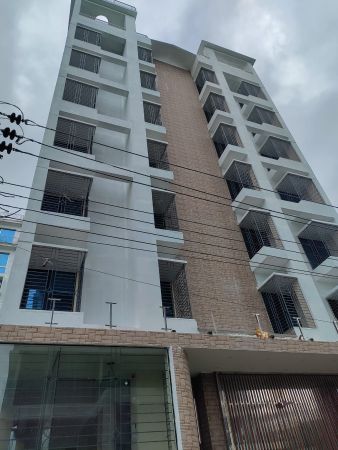 3 Bedrooms Residential Properties for Rent