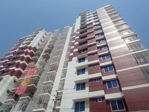3 Bedrooms Residential Properties for Rent