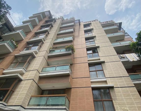 3 Bedrooms Residential Properties for Rent