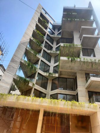 4 Bedrooms Residential Properties for Rent
