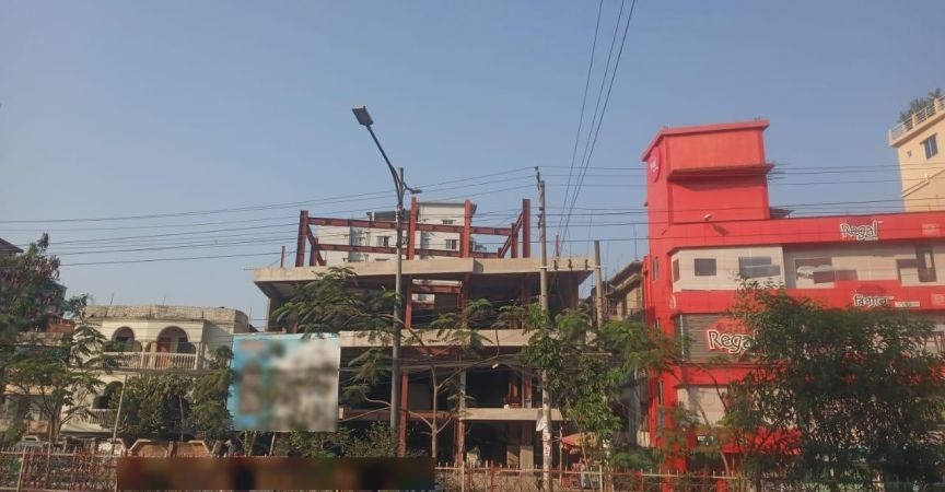  Bedrooms Commercial Properties for Rent