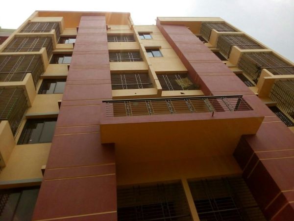 3 Bedrooms Residential Properties for Rent
