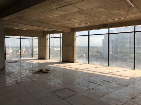  Bedrooms Commercial Properties for Rent