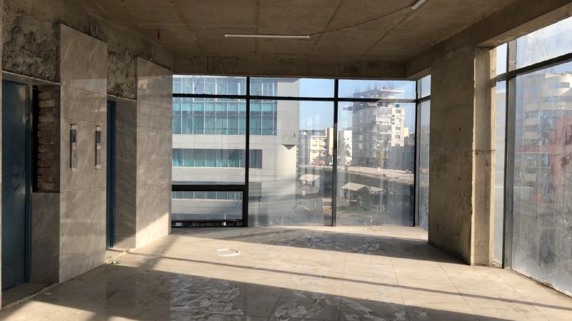  Bedrooms Commercial Properties for Rent