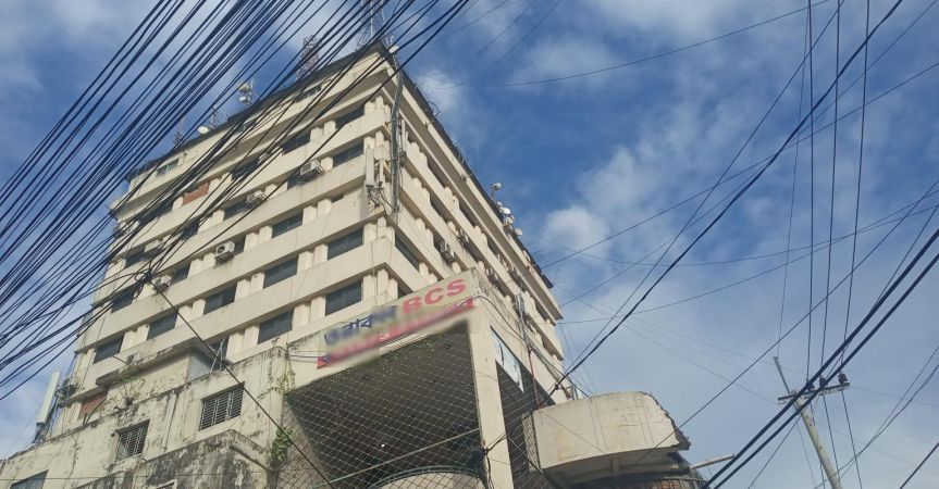  Bedrooms Commercial Properties for Rent