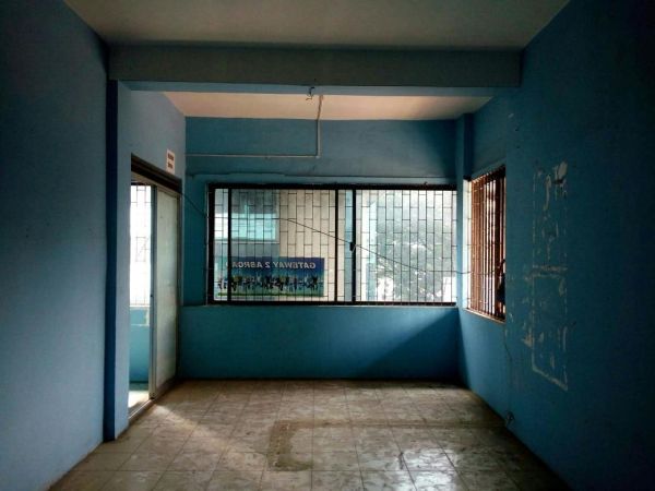 4 Bedrooms Residential Properties for Rent