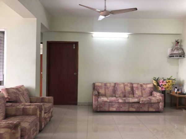 2 Bedrooms Residential Properties for Rent