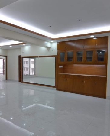 3 Bedrooms Residential Properties for Rent