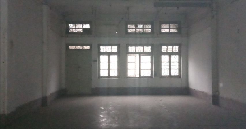  Bedrooms Commercial Properties for Rent