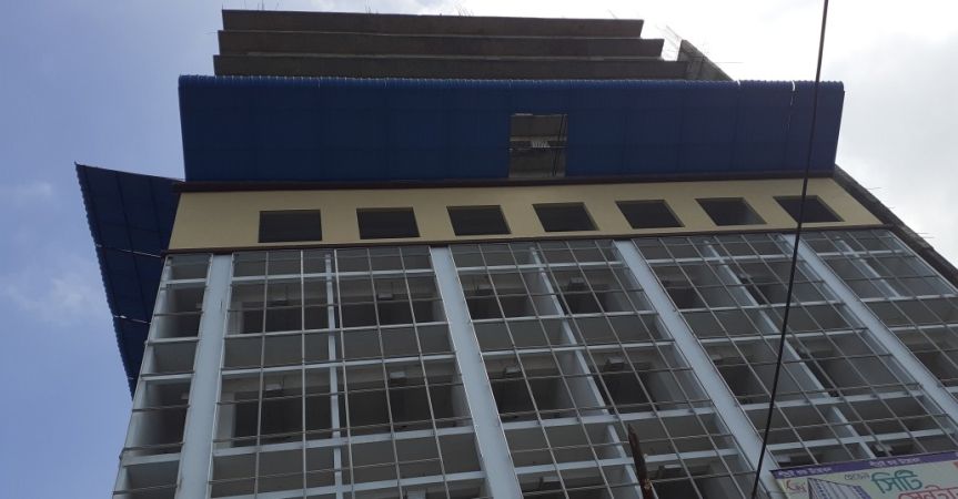  Bedrooms Commercial Properties for Sale