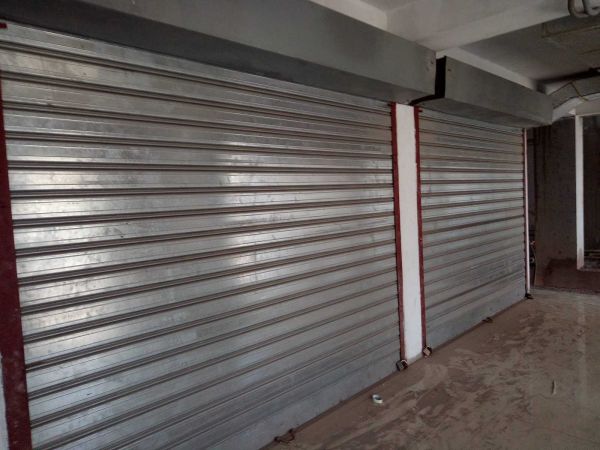  Bedrooms Commercial Properties for Sale