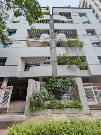 3 Bedrooms Residential Properties for Rent