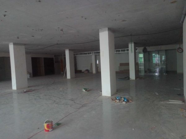  Bedrooms Commercial Properties for Rent