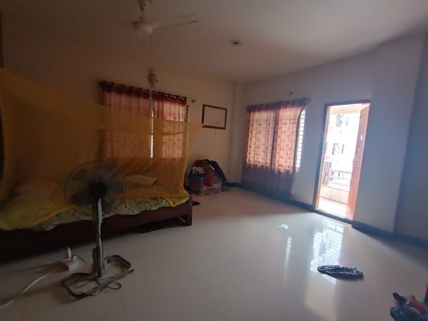 4 Bedrooms Residential Properties for Rent