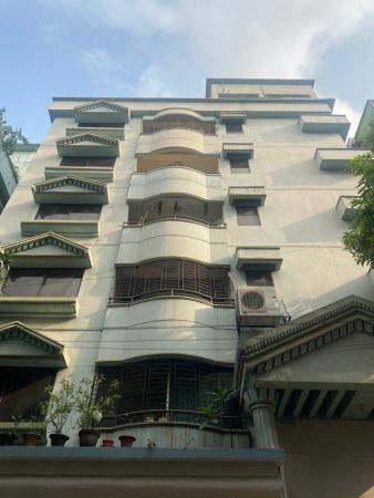 4 Bedrooms Residential Properties for Rent