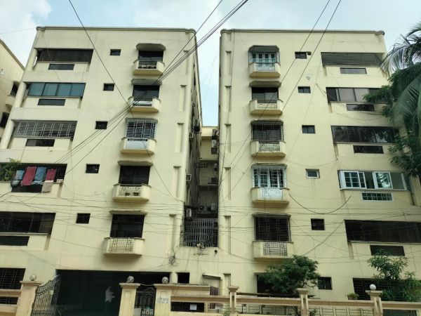 4 Bedrooms Residential Properties for Rent