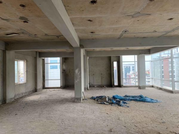  Bedrooms Commercial Properties for Rent