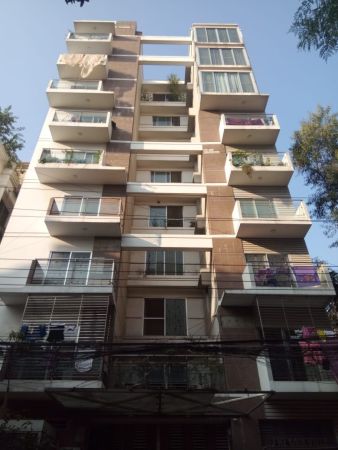 3 Bedrooms Residential Properties for Rent