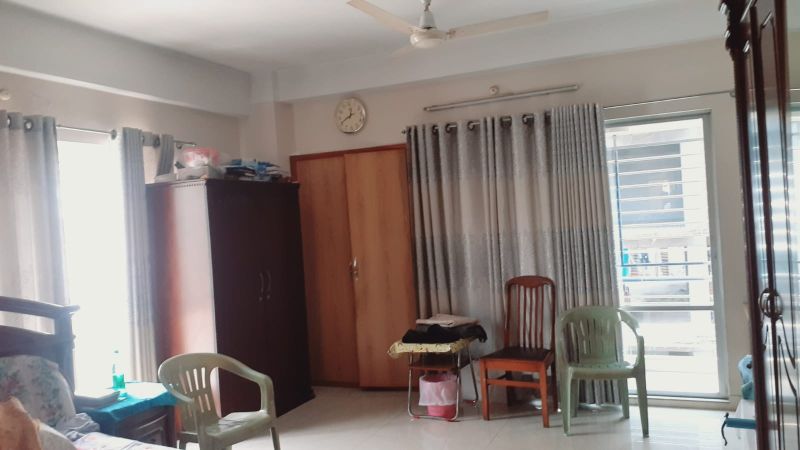 4 Bedrooms Residential Properties for Rent