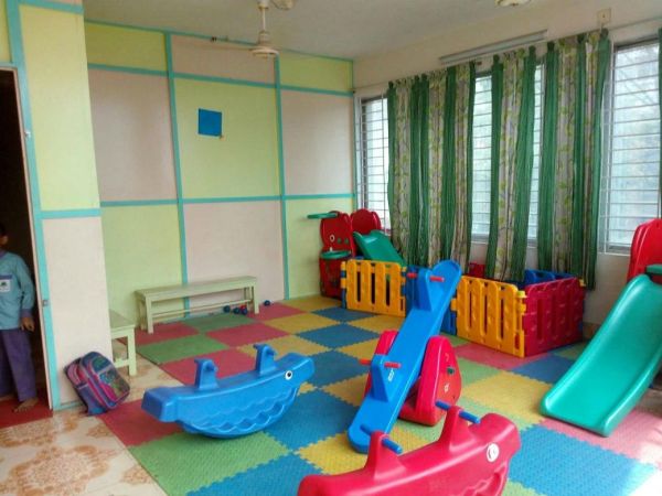  Bedrooms Commercial Properties for Sale