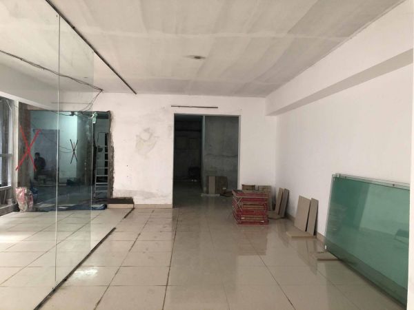  Bedrooms Commercial Properties for Sale