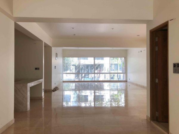 3 Bedrooms Residential Properties for Rent