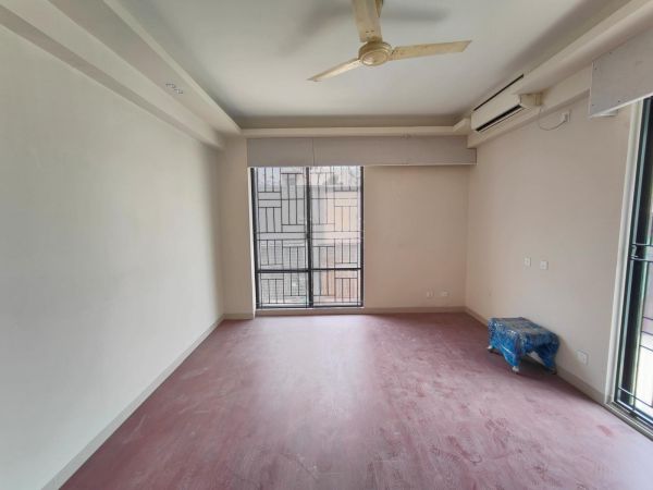 4 Bedrooms Residential Properties for Rent