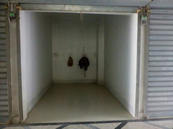  Bedrooms Commercial Properties for Sale