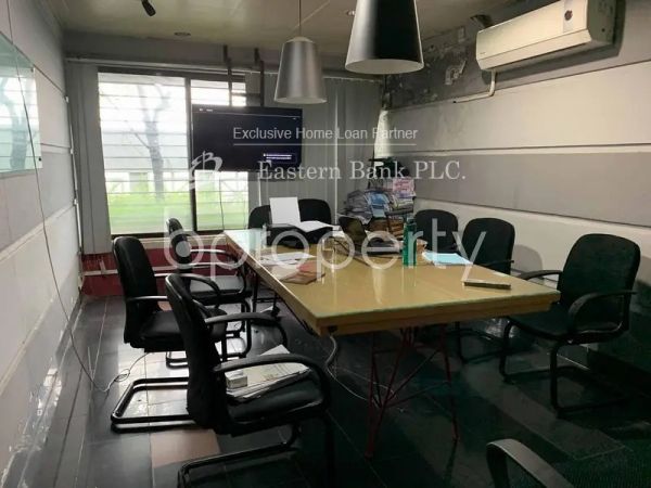  Bedrooms Commercial Properties for Sale
