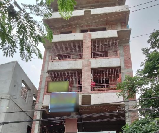  Bedrooms Commercial Properties for Rent
