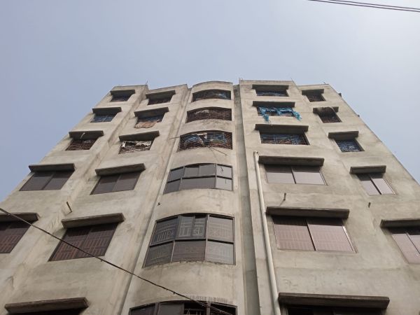 Bedrooms Commercial Properties for Rent