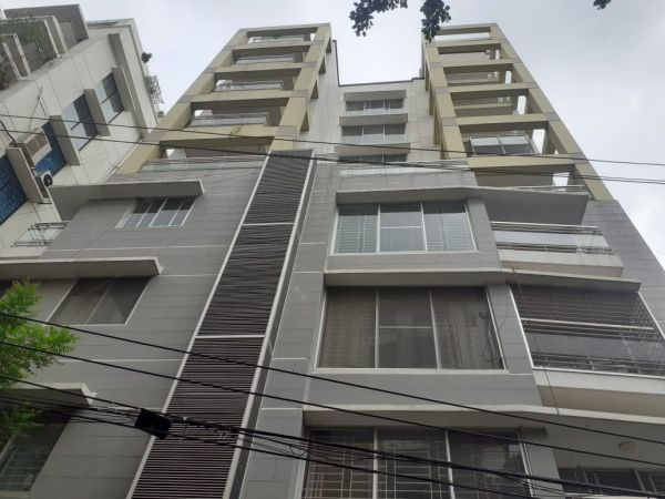 4 Bedrooms Residential Properties for Sale