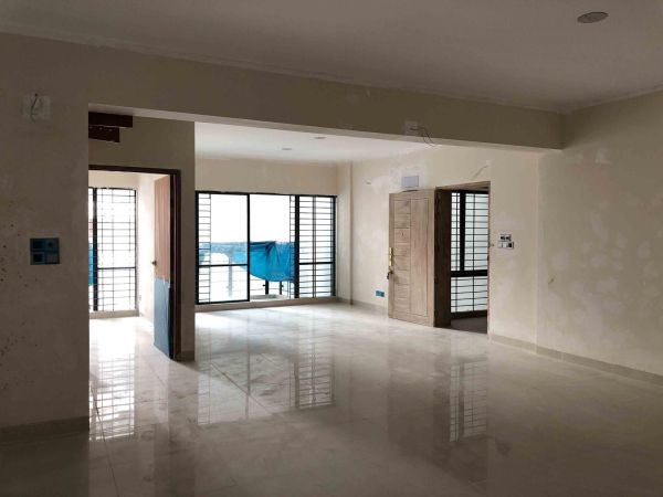 3 Bedrooms Residential Properties for Rent