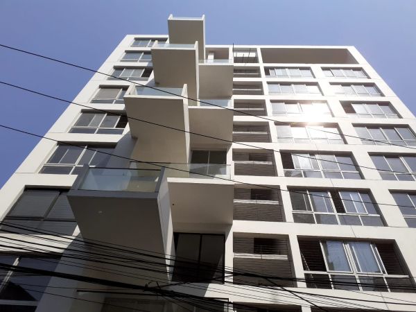 3 Bedrooms Residential Properties for Rent