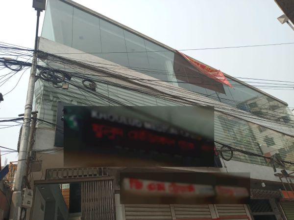  Bedrooms Commercial Properties for Rent