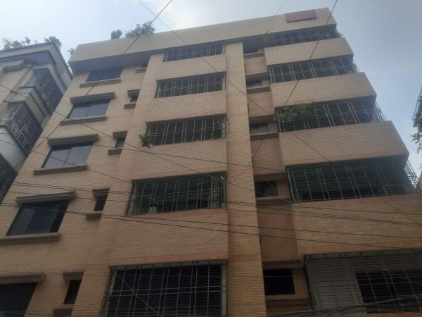 3 Bedrooms Residential Properties for Rent
