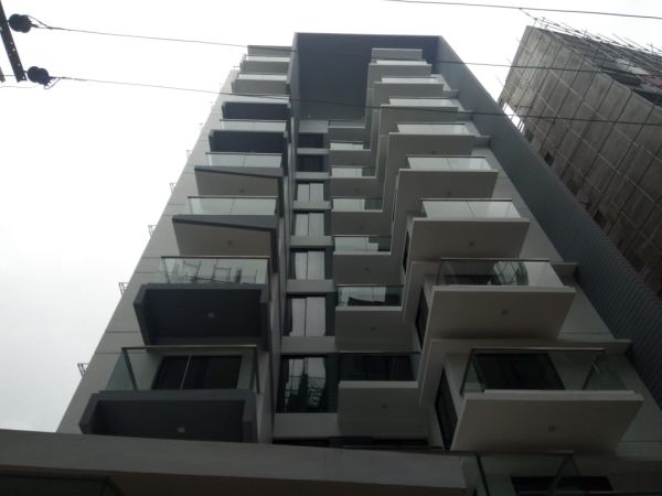 3 Bedrooms Residential Properties for Rent