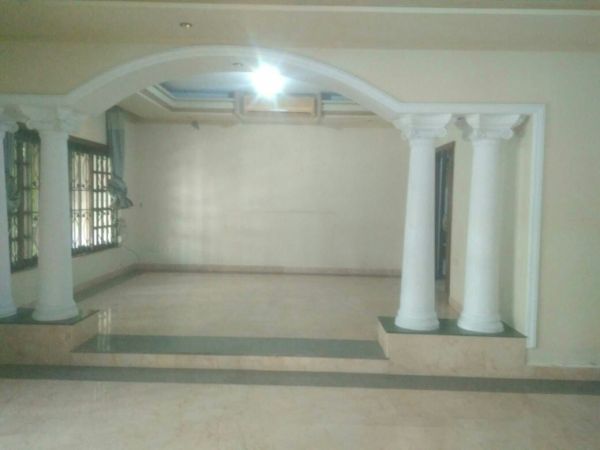 4 Bedrooms Residential Properties for Rent